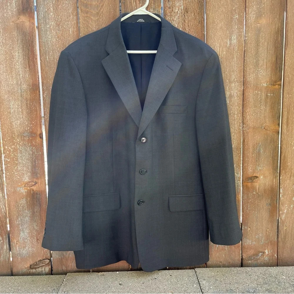 Haggar Men’s Blazer Suit Jacket Dark Grey Size 44R - Picture 3 of 11